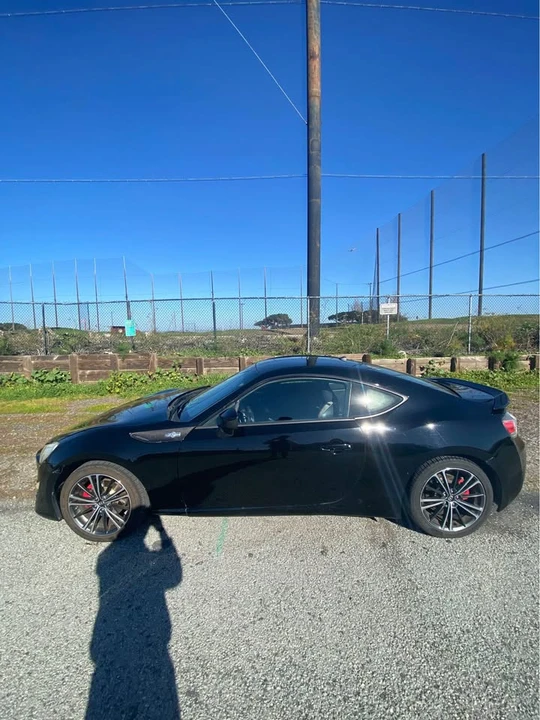 2014 Scion FR-S - Image 3 of 17