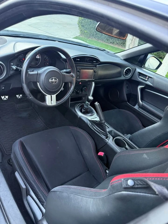 2014 Scion FR-S - Image 11 of 13