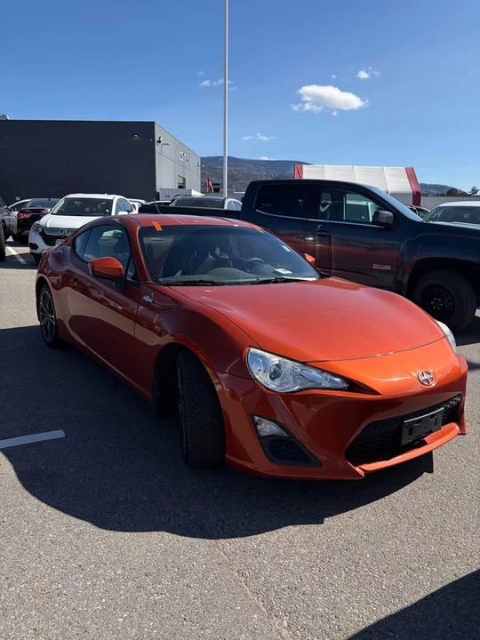 2014 Scion FR-S - Image 2 of 6