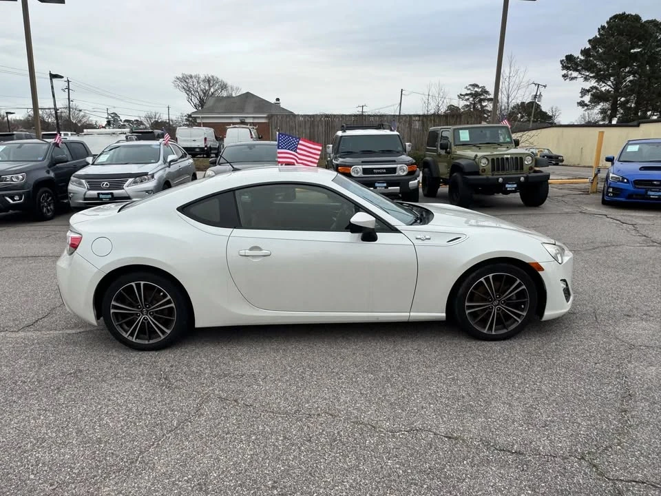 2014 Scion FR-S - Image 6 of 18