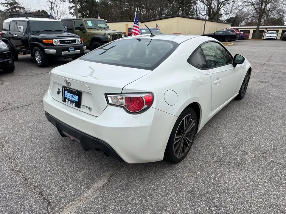 2014 Scion FR-S - Image 5 of 18