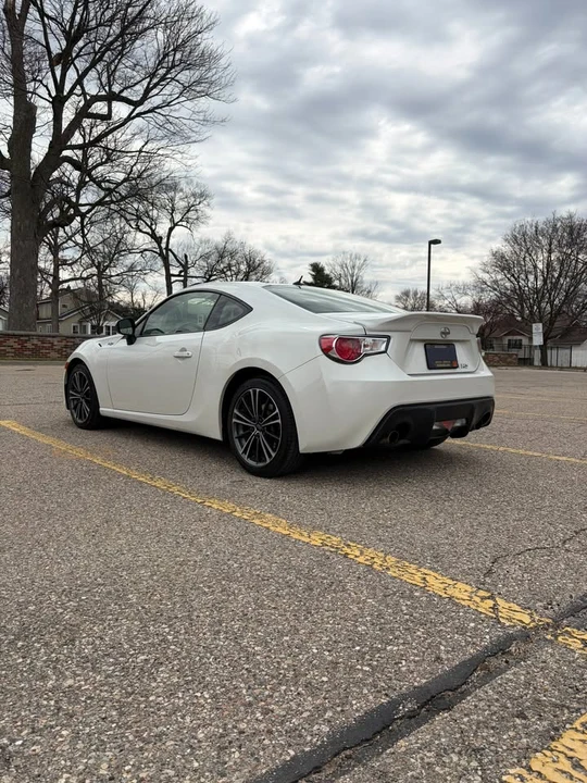 2014 Scion FR-S - Image 3 of 15