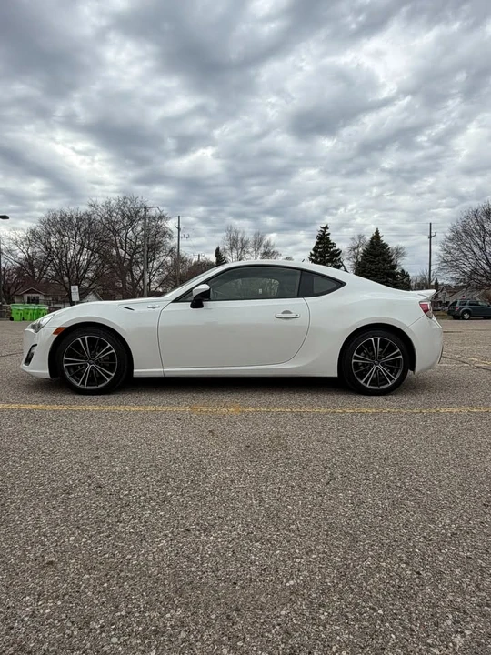 2014 Scion FR-S - Image 2 of 15