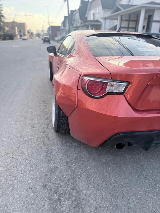 2014 Scion FR-S - Image 4 of 10