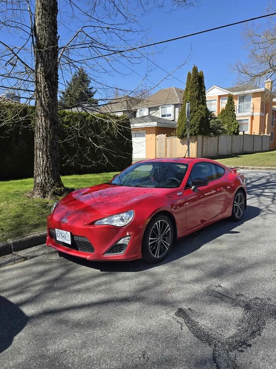2014 Scion FR-S - Image 13 of 19