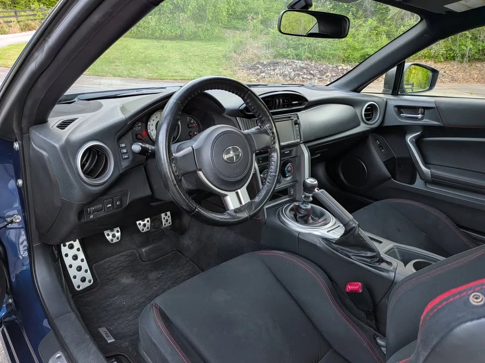 2014 Scion FR-S - Image 10 of 11