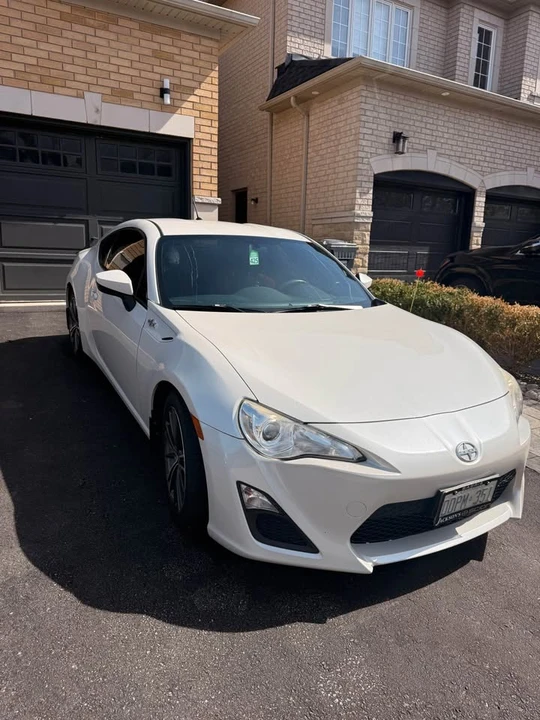 2014 Scion FR-S - Image 2 of 10