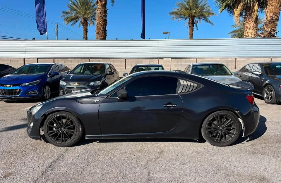 2014 Scion FR-S - Image 4 of 12