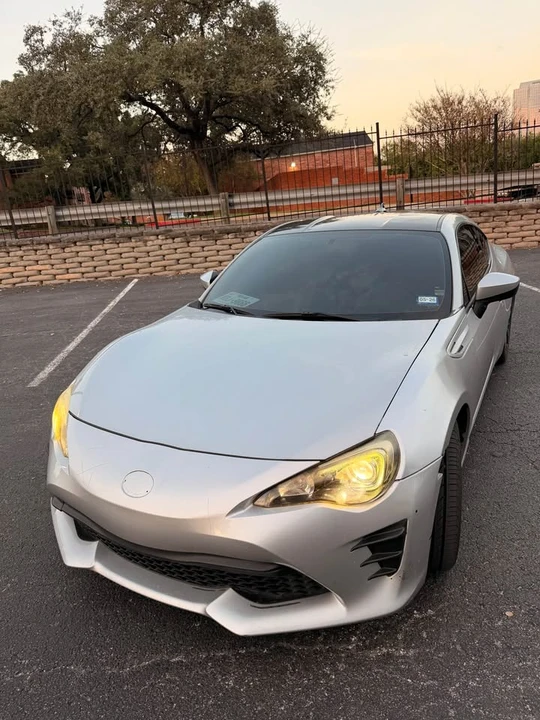 2014 Scion FR-S - Image 5 of 11