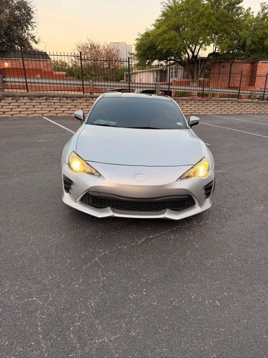 2014 Scion FR-S - Image 6 of 11