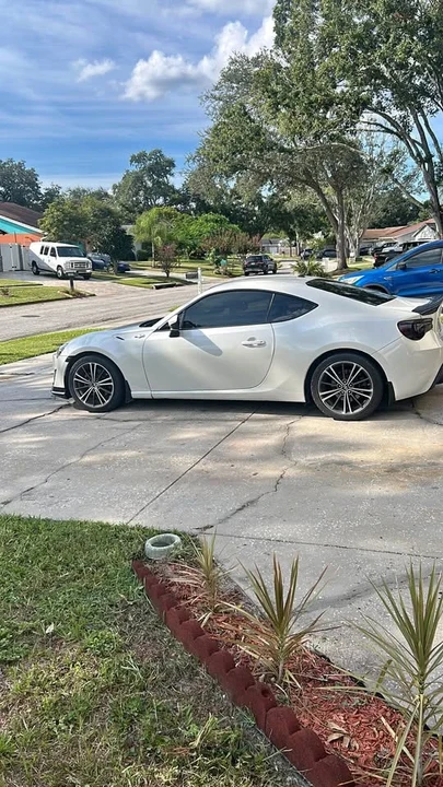 2014 Scion FR-S - Image 2 of 6