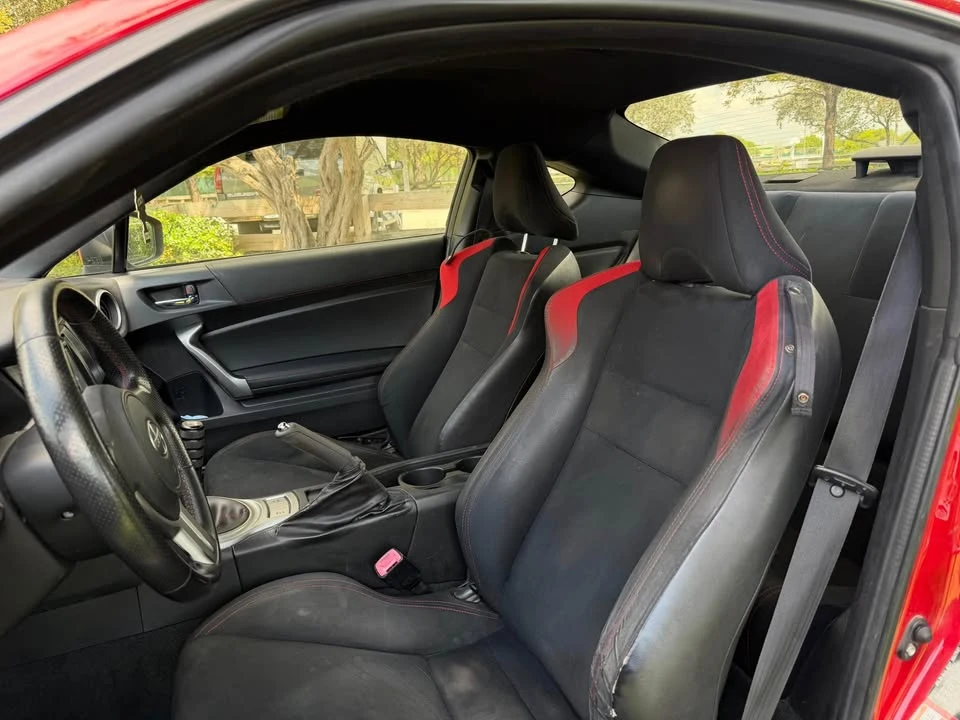 2014 Scion FR-S - Image 15 of 15