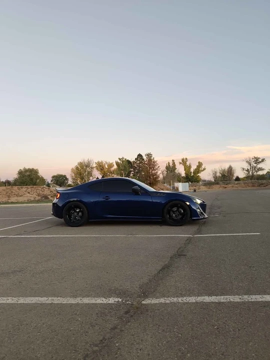 2014 Scion FR-S - Image 15 of 18