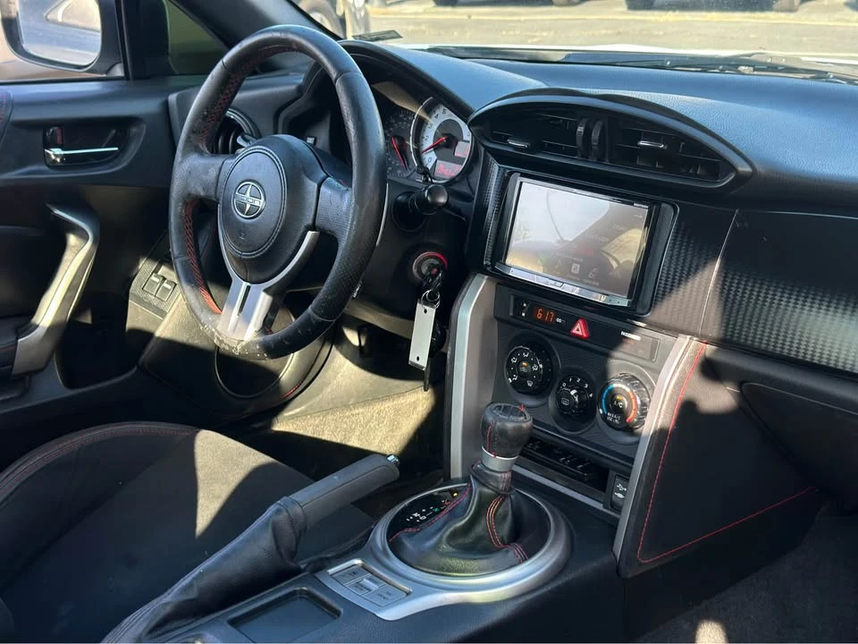 2014 Scion FR-S - Image 14 of 19