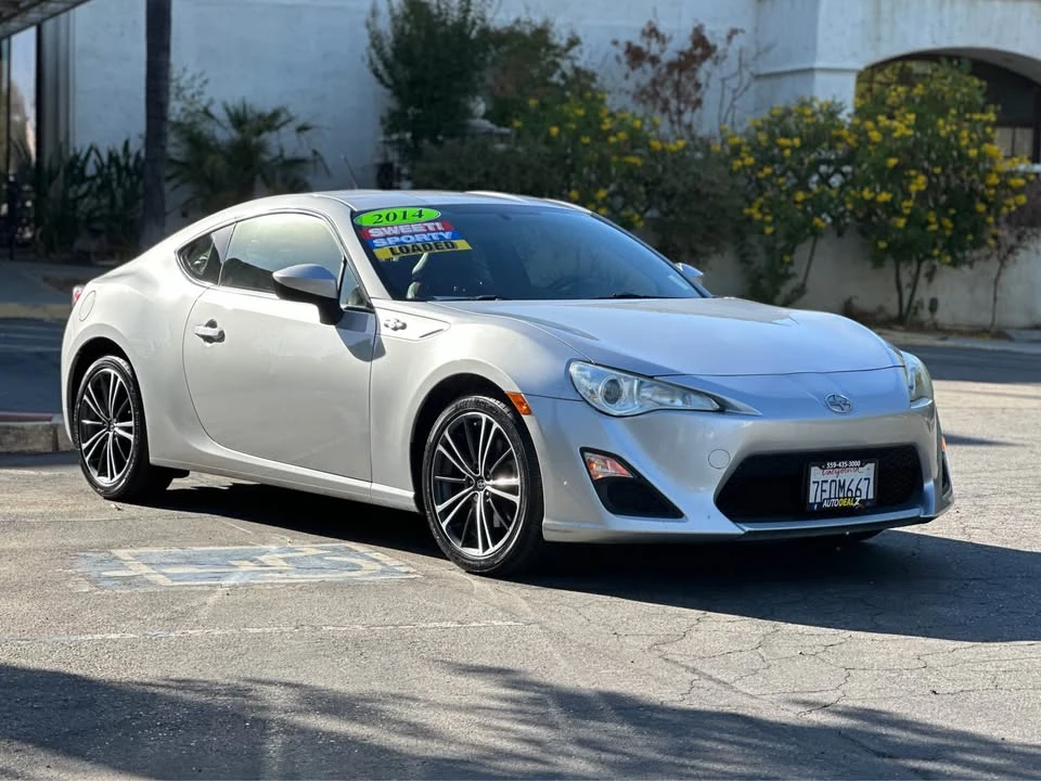 2014 Scion FR-S - Image 6 of 17