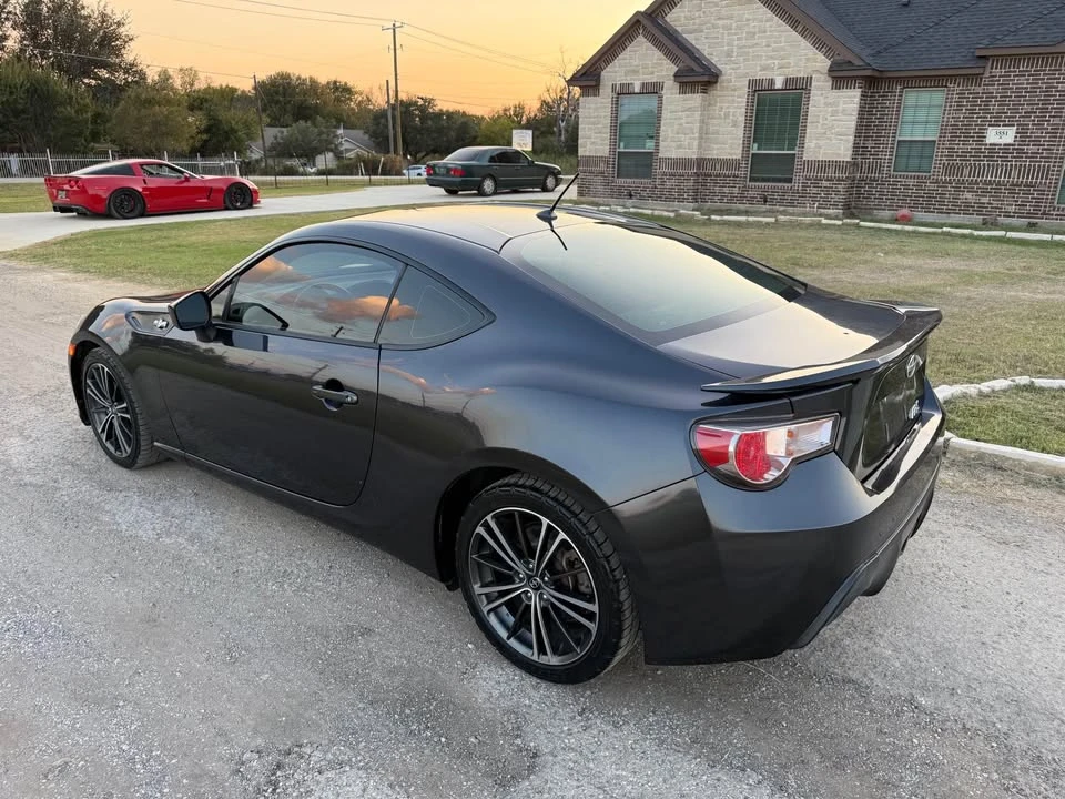 2014 Scion FR-S - Image 5 of 10