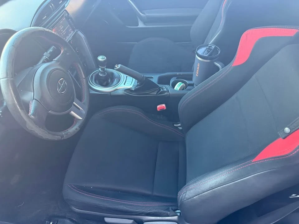 2014 Scion FR-S - Image 8 of 10