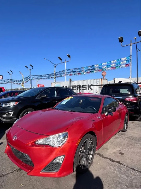 2014 Scion FR-S - Image 6 of 7