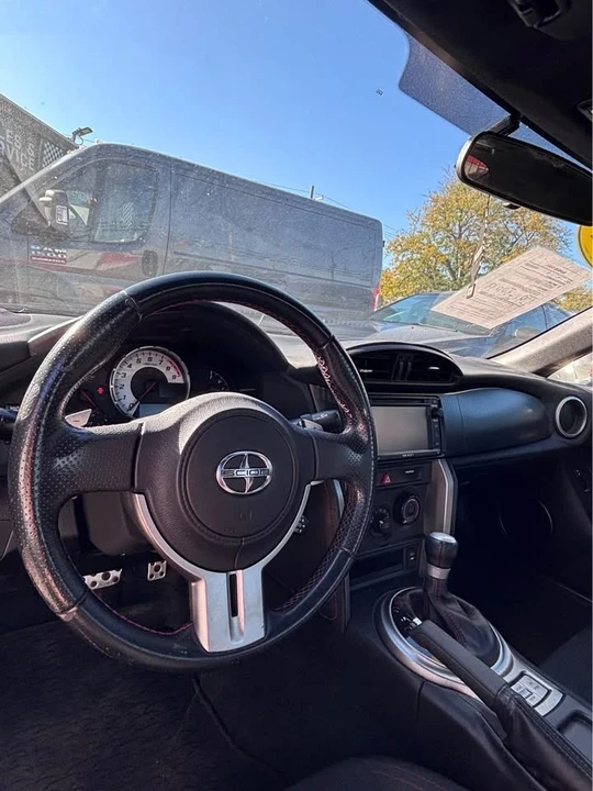 2014 Scion FR-S - Image 2 of 7