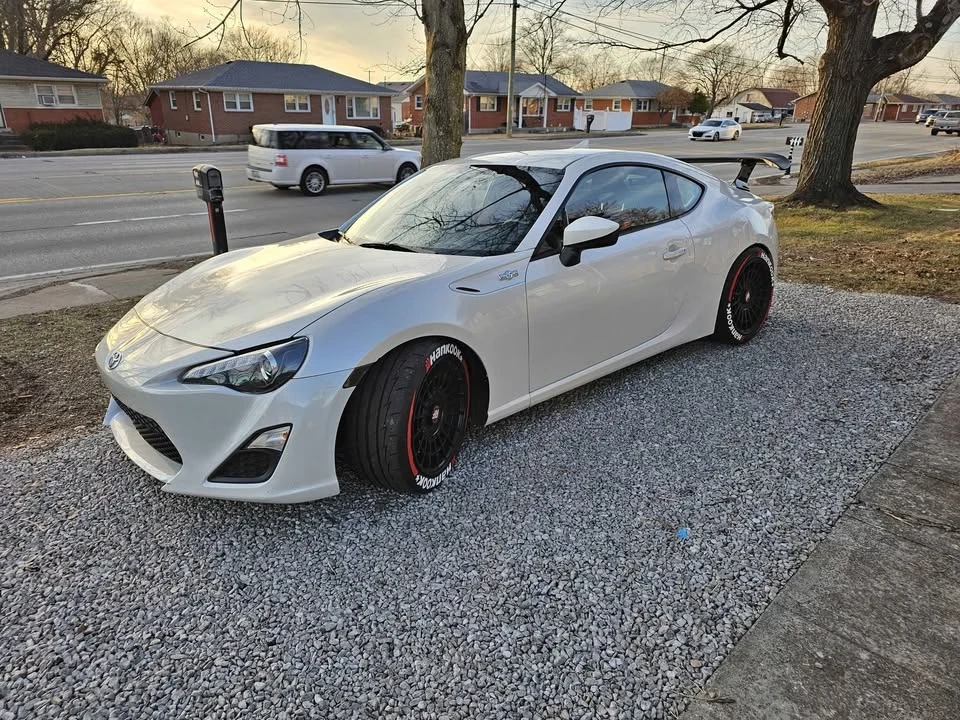 2014 Scion FR-S - Image 3 of 16