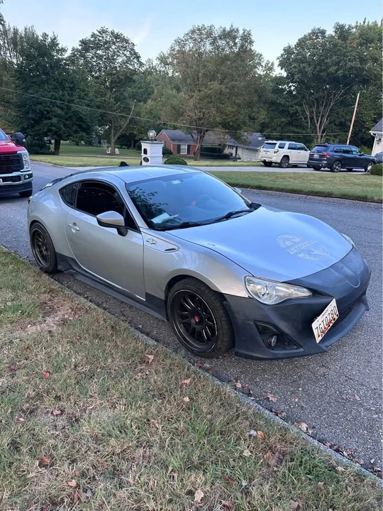 2014 Scion FR-S - Image 2 of 6