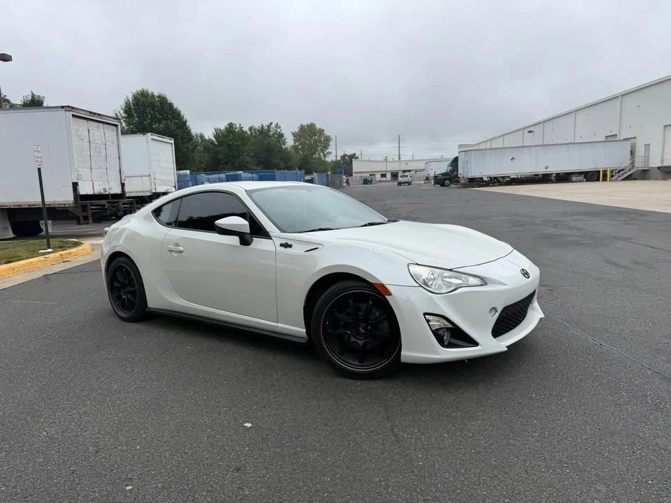 2014 Scion FR-S - Image 2 of 18