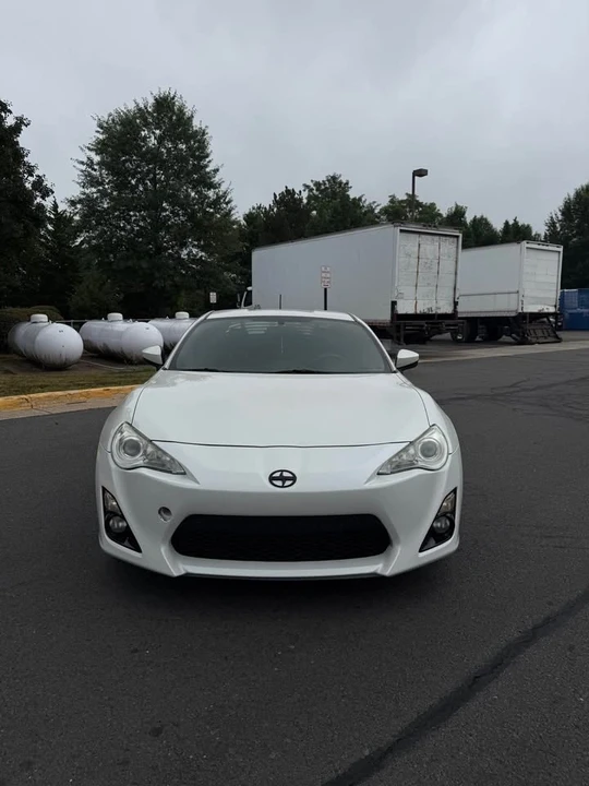 2014 Scion FR-S - Image 8 of 18
