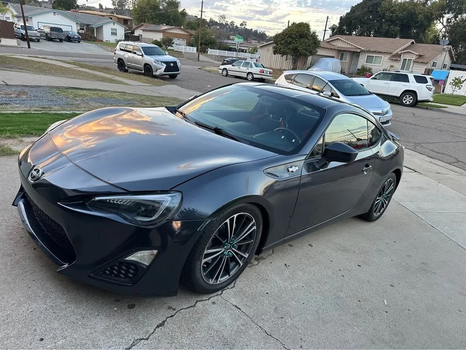2014 Scion FR-S - Image 2 of 12