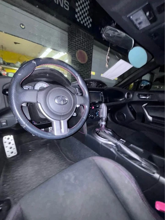 2014 Scion FR-S - Image 2 of 7