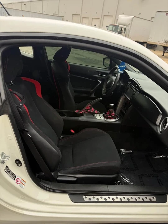 2014 Scion FR-S - Image 12 of 18