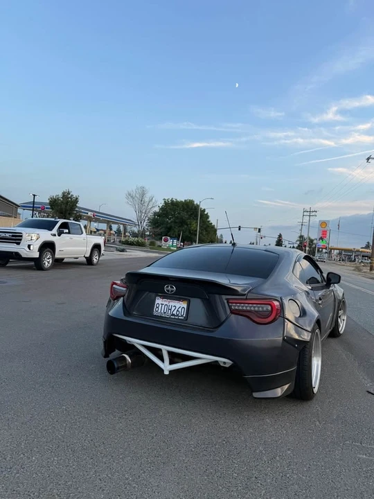 2014 Scion FR-S - Image 2 of 6