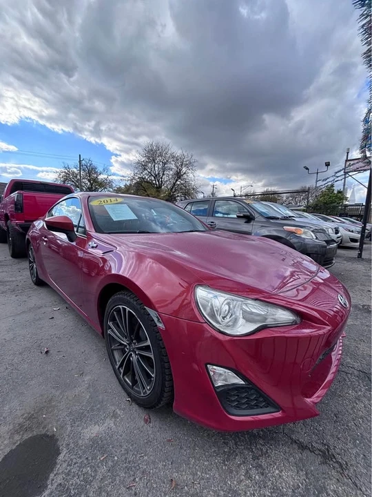 2014 Scion FR-S - Image 2 of 6