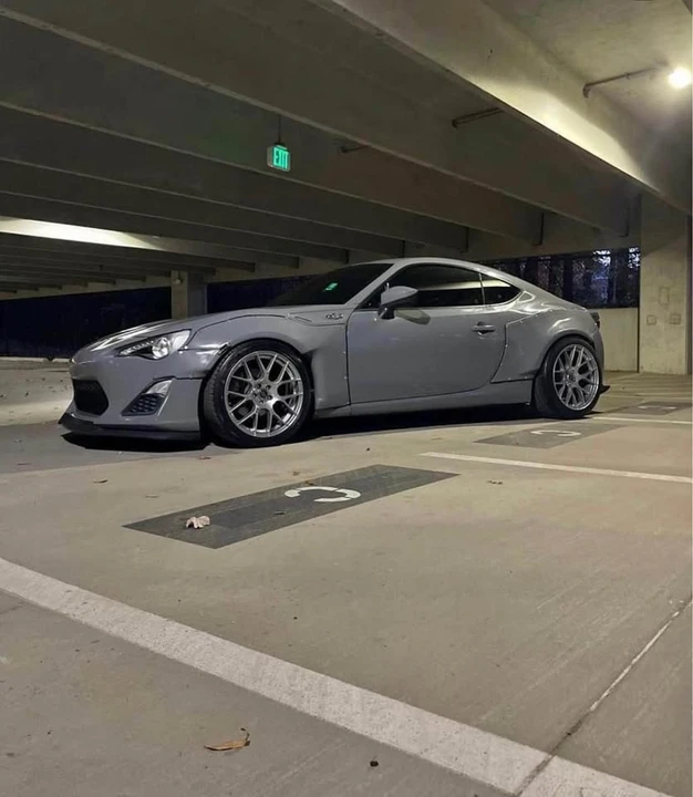 2014 Scion FR-S - Image 3 of 3