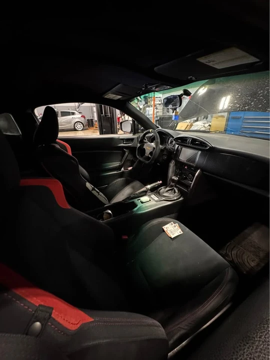 2014 Scion FR-S - Image 7 of 8