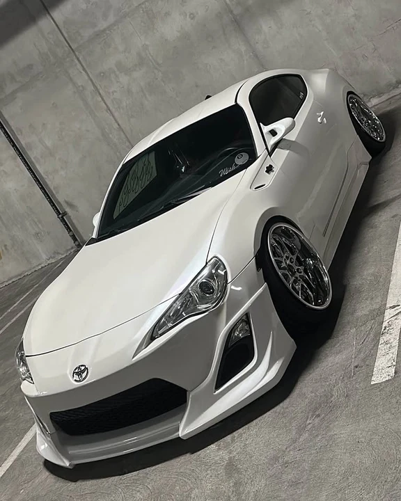 2014 Scion FR-S - Image 2 of 5