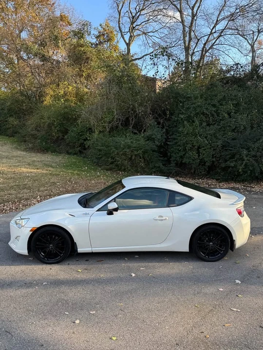 2014 Scion FR-S - Image 5 of 20