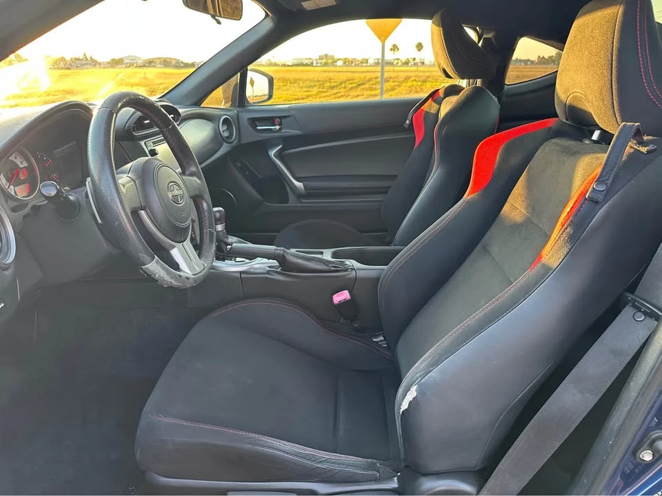 2014 Scion FR-S - Image 9 of 17