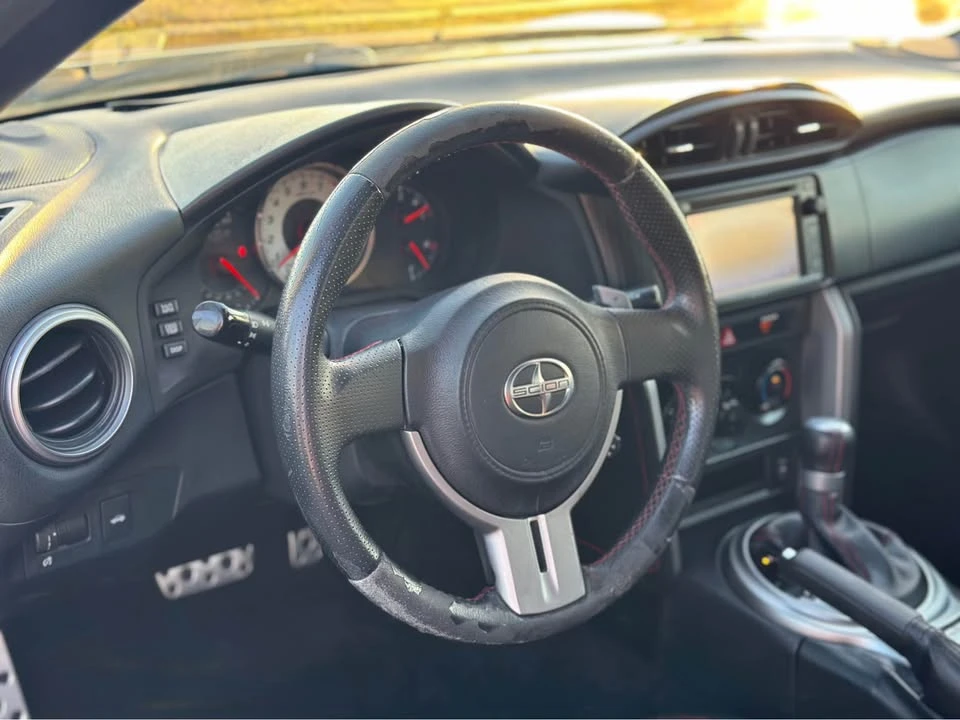 2014 Scion FR-S - Image 10 of 17