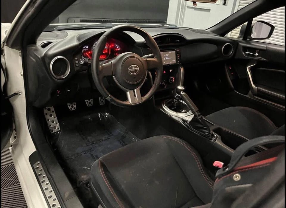 2014 Scion FR-S - Image 7 of 9