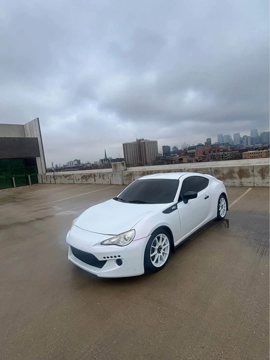 2014 Scion FR-S - Image 9 of 12