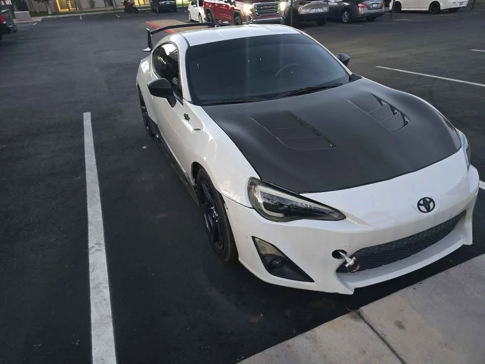 2014 Scion FR-S - Image 2 of 9