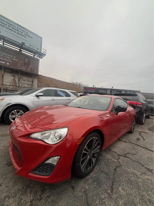 2014 Scion FR-S - Image 2 of 5