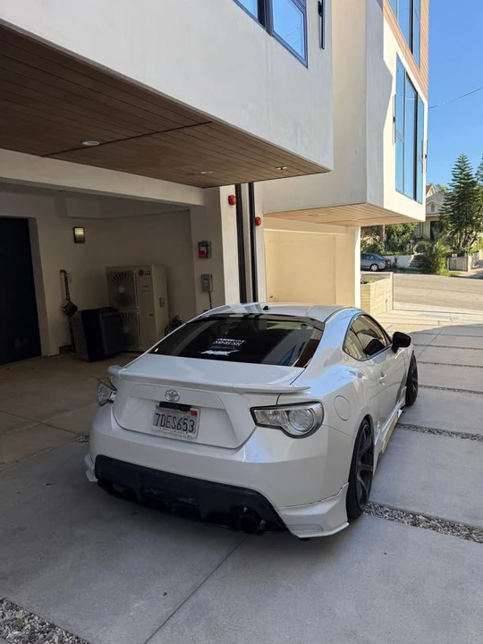 2014 Scion FR-S - Image 6 of 10