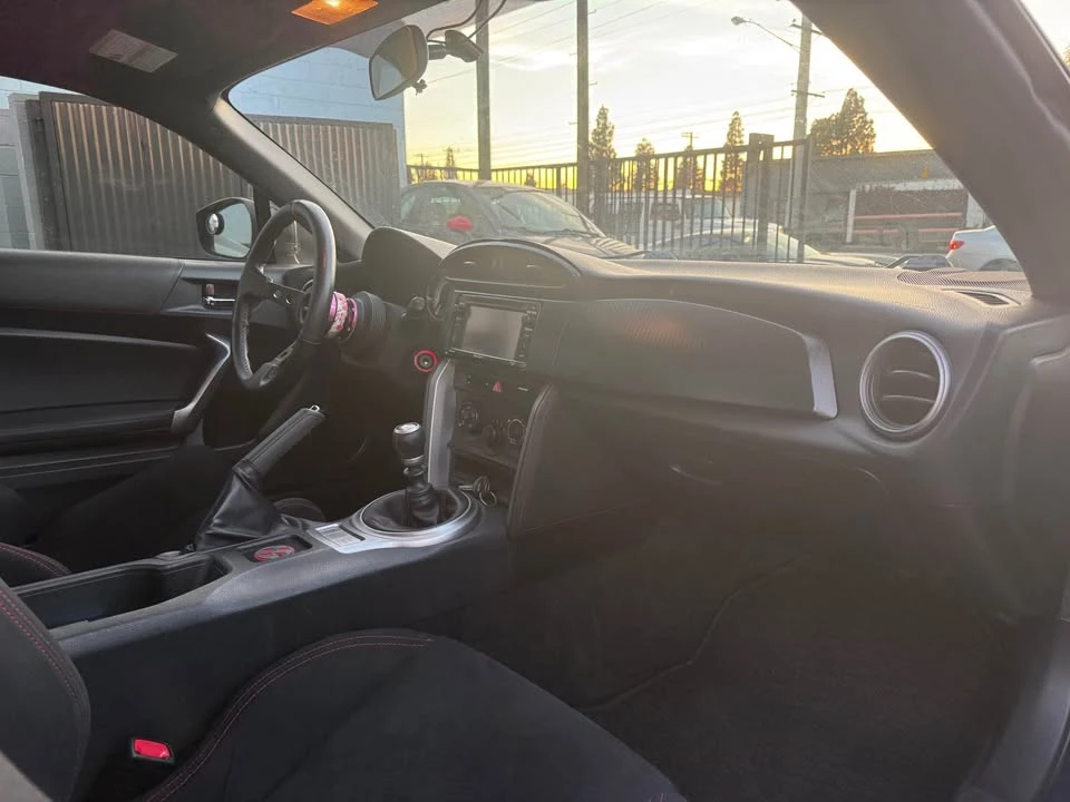 2014 Scion FR-S - Image 10 of 19