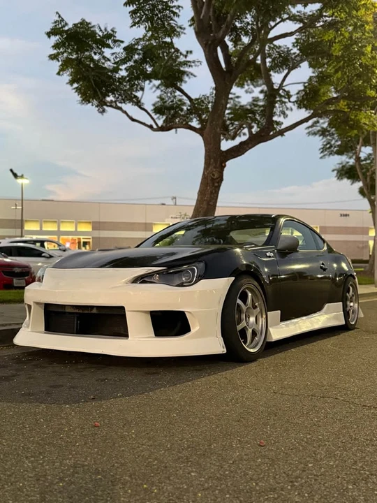2014 Scion FR-S - Image 2 of 6