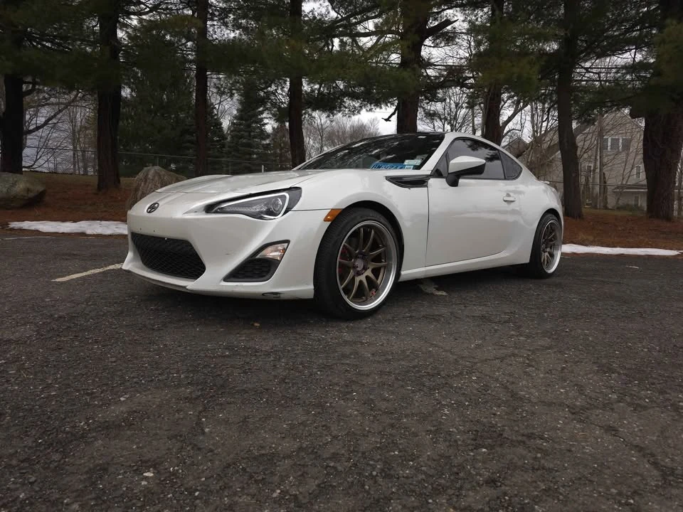 2014 Scion FR-S - Image 2 of 18