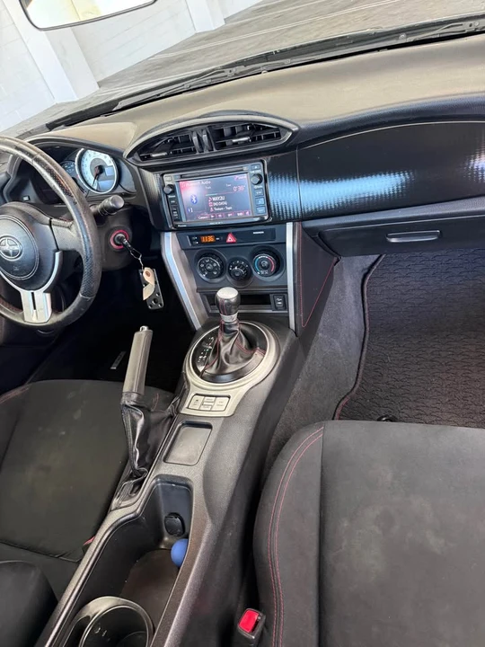 2014 Scion FR-S - Image 10 of 11