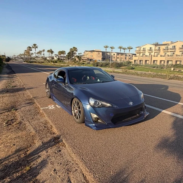 2014 Scion FR-S - Image 3 of 8