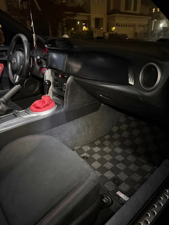 2014 Scion FR-S - Image 4 of 8