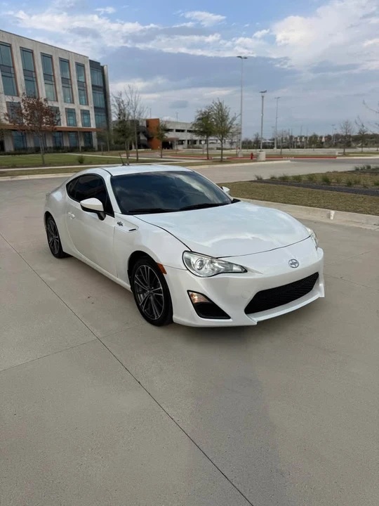 2014 Scion FR-S - Image 4 of 20